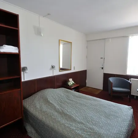 La Tour Motel 3*